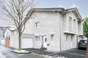 Gepflegtes Einfamilienhaus in Sackgassenlage! – Die vollständige Adresse der Immobilie erhältst du vom Anbieter., 51149 Ensen, Köln – Vorschaubild 1