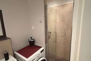 Toll geschnittene Freie neuwertige Etagenwohnung mit  Balkon  zu verkaufen – Bergstr. 32, 4315 Neustadt-Neuschönefeld, Leipzig – Vorschaubild 11