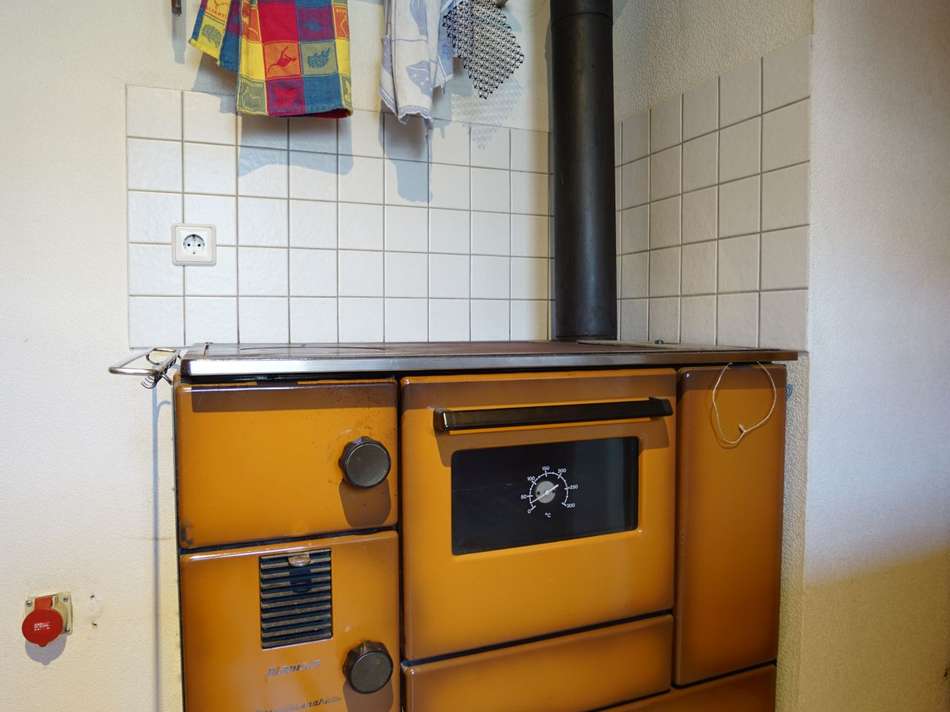 Holzofen in der Küche