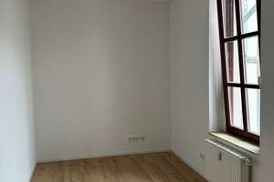 frisch renovierte 2-Zimmer Wohnung mit hochwertiger Einbauküche – Olvenstedter Str. 44, 39108 Stadtfeld Ost, Magdeburg – Vorschaubild 4