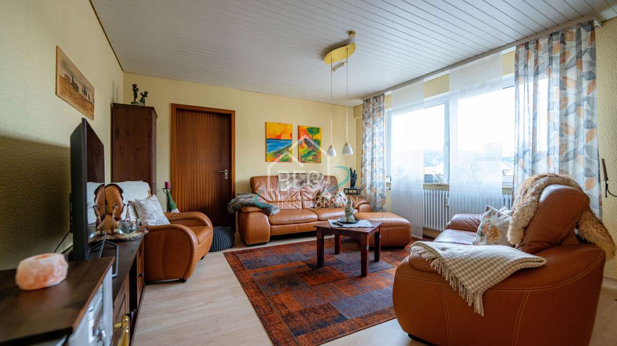 Immobilie in Gaildorf - Großzügiges Wohnobjekt mit Potenzial für vielfältige Nutzungskonzepte - Bild 11