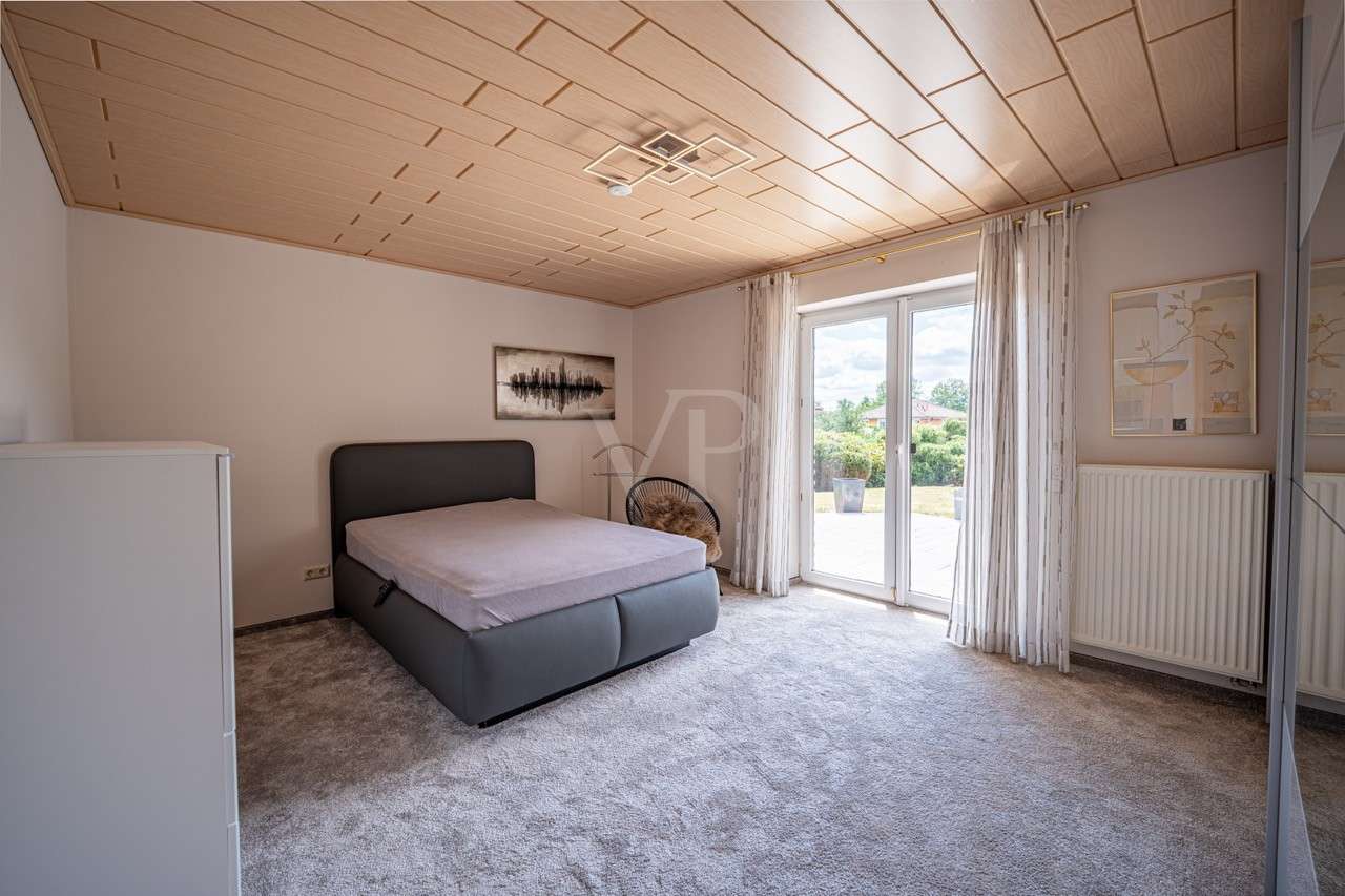 Immobilie in Berod bei Wallmerod - Großzügiges Ein-/Zweifamilienhaus in wunderschönem Wohngebiet – flexibel nutzbar und sofort bezugsbe - Bild 11