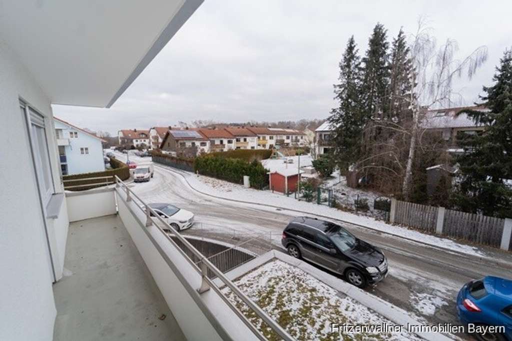 Immobilie in Weilheim in Oberbayern - „Einziehen & wohlfühlen: Renovierte 3-Zimmer-Wohnung mit Balkon-Duo“ - Bild 0