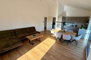 Teilmöblierte 3-Zimmer-Penthouse-Wohnung in Rinchnach