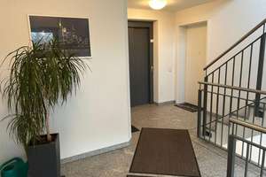 Exklusive Eigentumswohnung mit luxuriöser Ausstattung in Frankfurt-Riedberg – 60438 Kalbach-Riedberg, Frankfurt am Main – Vorschaubild 4