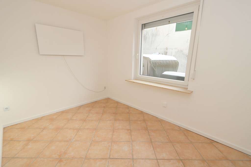 Immobilie in Grömitz - Solide und Kompakt!
Charmante 1,5-Zimmer-Wohnung auf ca. 30m² mit Garage in ruhiger Lage von Grömit - Bild 4
