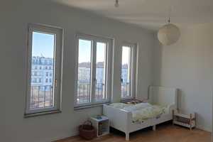Stilvolle 4-Zimmer-Dachgeschosswohnung mit geh. Innenausstattung mit EBK in Berlin Prenzlauer Berg – Lichtburgring 16, 13355 Berlin – Vorschaubild 12