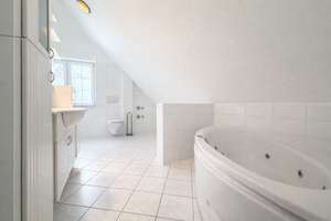 Property thumbnail 23