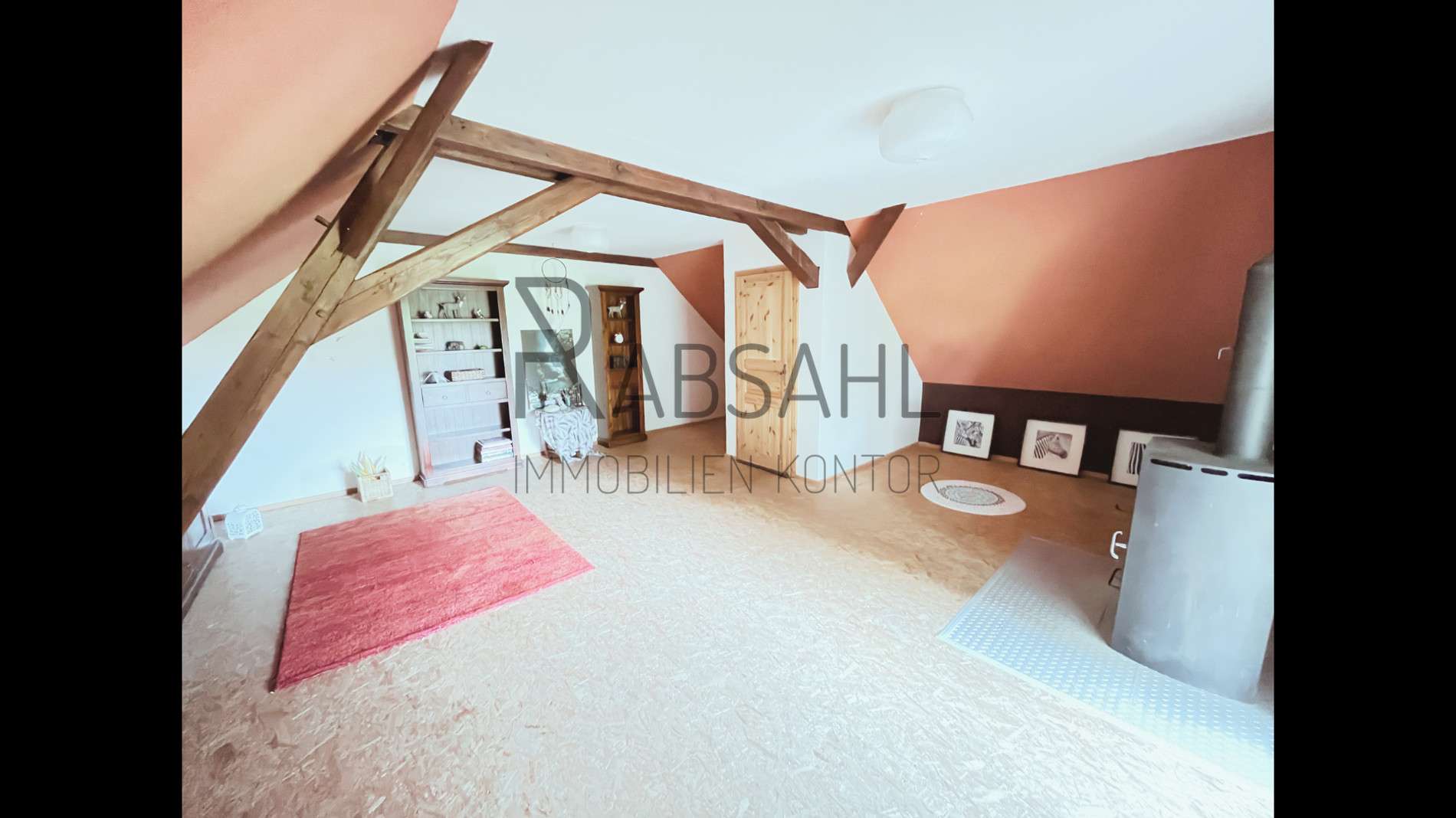 Immobilie in Rhade - Traumhaft restaurierter Pferdehof mit Offenställen, Paddock und Wiese direkt am Haus! - Bild 7