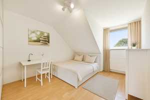 3D VIRTUAL TOUR - Familienhaus mit Garten auf Zeit: Endreihenhaus in Pinneberg – Drosselweg 126, 25421 Pinneberg (Kreis) – Vorschaubild 4