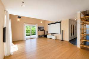 Unternehmervilla in traumhafter Randlage mit Pool, Panoramasauna und vielem mehr – Die vollständige Adresse der Immobilie erhältst du vom Anbieter., 74676 Niedernhall – Vorschaubild 17