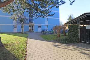 TOP-Sanierte 2-Zimmer-Wohnung mit sonniger EG-Loggia - ideal für Genießer – Die vollständige Adresse der Immobilie erhältst du vom Anbieter., 81539 Balanstraße-West, München – Vorschaubild 1