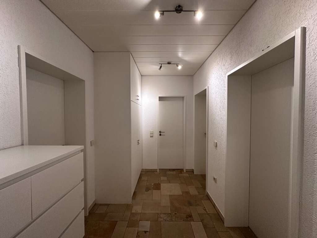 Immobilie in Eschau - Großzügiges Zweifamilienhaus mit Garten in ruhiger Wohnlage! - Bild 4