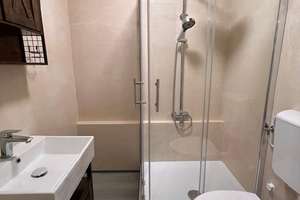 Modernes, voll möbliertes 1-Zimmer-Apartment in Top-Lage Erlangen – Dompfaffstraße 144, 91056 Steinforst, Erlangen – Vorschaubild 2