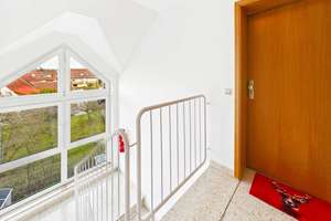 Unten das Leben, oben die Ruhe – Maisonette-Wohnung zwischen Stadt und Grün – Die vollständige Adresse der Immobilie erhältst du vom Anbieter., 70599 Plieningen (Ortsteil), Stuttgart – Vorschaubild 11