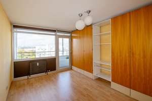Traumhafte Aussichten - große 4,5-Zimmerwohnung mit 2-Tiefgaragenstellplätzen – Die vollständige Adresse der Immobilie erhältst du vom Anbieter., 70437 Freiberg, Stuttgart – Vorschaubild 12