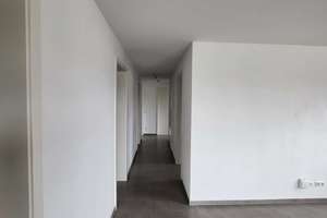 **Helle, moderne 4-Zi.-Wohnung mit EBK und TG-Stellplatz** – Die vollständige Adresse der Immobilie erhältst du vom Anbieter., 70374 Muckensturm, Stuttgart – Vorschaubild 5