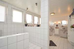 Mit Garten! Große 5-Zimmer-Maisonette-Wohnung mit 2 Terrassen + kleinem Pool. – Die vollständige Adresse der Immobilie erhältst du vom Anbieter., 38229 Hallendorf, Salzgitter – Vorschaubild 15
