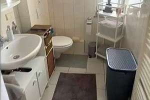 Sofortiger Cashflow: Vermietete 2-Zimmer-Wohnung mit Balkon in Reutlingen (HBF) – 72760 Reutlingen-Mitte, Reutlingen – Vorschaubild 6