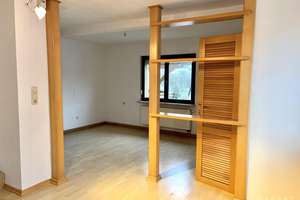 Gemütliches Einfamilienhaus mit Garten und Dachterrasse – Die vollständige Adresse der Immobilie erhältst du vom Anbieter., 97737 Gemünden am Main – Vorschaubild 4