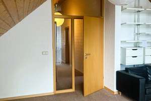Architektenhaus mit Kamin, 2 Vollbädern, EBK`s + Do.-Garage mit Werkstatt, DG nachträglich ausgebaut – 30982 Pattensen – Vorschaubild 19