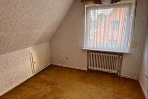 Solider Rotklinker mit schönem Grundstück – Die vollständige Adresse der Immobilie erhältst du vom Anbieter., 25584 Holstenniendorf – Vorschaubild 12