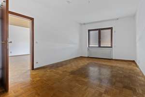 Großzügiges Zuhause für Familien oder Mehrgenerationen – sofort bezugsfrei – Die vollständige Adresse der Immobilie erhältst du vom Anbieter., 76297 Stutensee – Vorschaubild 13