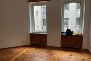 Sanierte 1-Zimmer-Wohnung in Berlin Spandau, verkehrsberuhigte Strasse – Die vollständige Adresse der Immobilie erhältst du vom Anbieter., 13585 Spandau (Ortsteil), Berlin – Vorschaubild 2