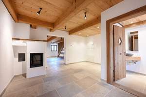 H&G - PROVISIONSFREI! Anno 1650 - Kernsaniertes High-End Altbau Juwel mit Gewerbe im Münchner Süden – Die vollständige Adresse der Immobilie erhältst du vom Anbieter., 83623 Dietramszell – Vorschaubild 9