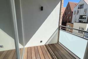 Helle 3-Zimmer Wohnung im 2. OG mit Balkon in Lübeck Innenstadt – Alfstraße 21, 23552 Innenstadt, Lübeck – Vorschaubild 2