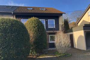 Top modernisierte Maisonettwohnung  mit Garten und überdachter Pergola, Garage und 2 Stellplätzen – Bergstraße 2/2, 71263 Weil der Stadt – Vorschaubild 3