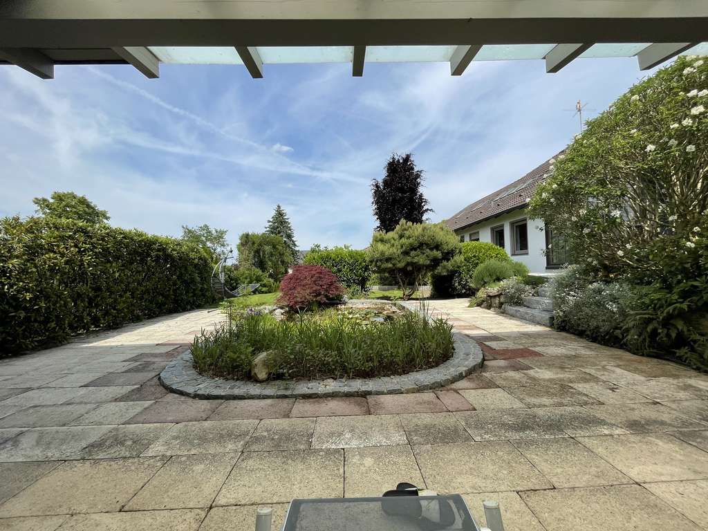 Immobilie in Triftern - Provisionsfreies, großzügiges Einfamilienhaus in ruhiger Lage - Bild 2