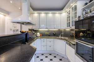 Einzigartige Traum-Villa  – Die vollständige Adresse der Immobilie erhältst du vom Anbieter., 80995 Lerchenau-West, München – Vorschaubild 16
