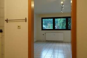 Köln-Rath, 1 Zi Appartement, super geschnitten u.rennoviert, ansehen, einziehen, wohlfühlen ! – 51107 Rath/Heumar, Köln – Vorschaubild 3