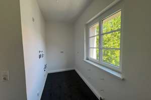 2 Raum Wohnung in Sanierung mit Einbauküche – Mascovstr. 3, 4318 Anger-Crottendorf, Leipzig – Vorschaubild 2