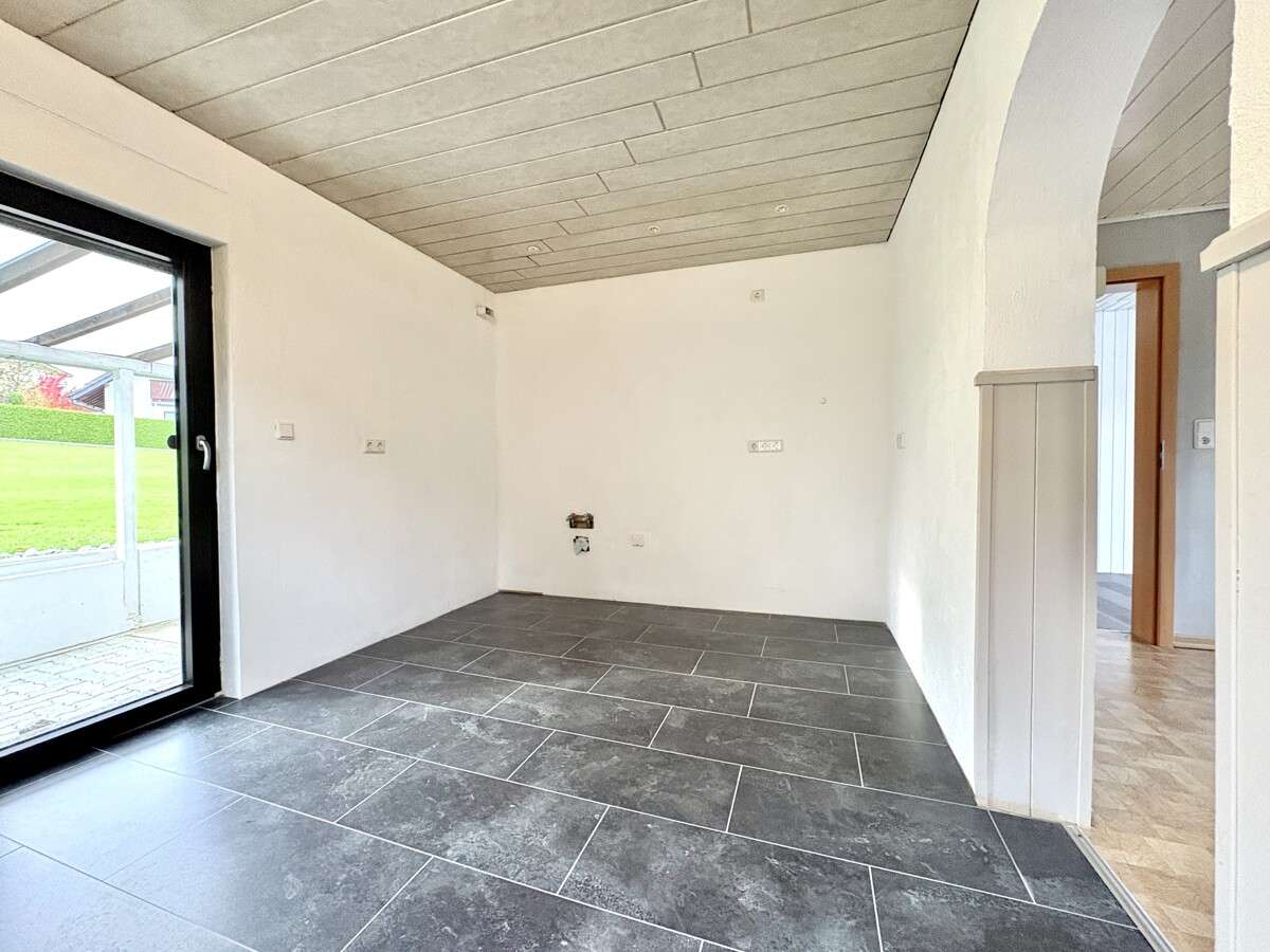 Immobilie in Birken-Honigsessen - **Charmantes Einfamilienhaus in schöner Ortslage von Birken-Honigsessen** - Bild 4