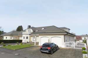 Hochwertige Landhaus-Villa mit Pool und Koi-Teich in sonniger, ruhiger Lage! – Birkenfeld (Kreis) – Vorschaubild 16