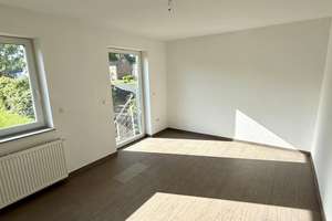 Umfangreich saniert und bereit für Ihren Einzug – Die vollständige Adresse der Immobilie erhältst du vom Anbieter., 47475 Kamp-Lintfort – Vorschaubild 2