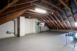 In einer der besten Lagen Solingens: Top-gepflegtes Fünfparteienhaus in Höhscheid / Widdert – Die vollständige Adresse der Immobilie erhältst du vom Anbieter., 42657 Burg/Höhscheid, Solingen – Vorschaubild 14