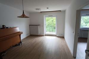 2-ZKB mit Balkon und Aussicht ins Grüne in KO-Pfaffendorf