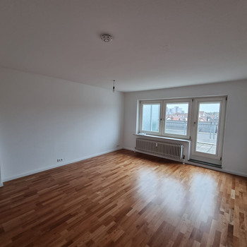 Moderne, zentrumsnahe 3,5-Zimmer-Mietwohnung mit großer Dachterrasse in VS-Schwenningen