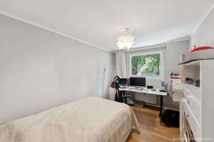 Bestlage in Solln – Bezugsfreie, modernisierte 3-Zimmer mit Süd-Balkonterrasse, EBK, Pool & Sauna – Die vollständige Adresse der Immobilie erhältst du vom Anbieter., 81479 Solln, München – Vorschaubild 10