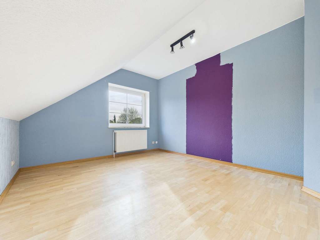 Immobilie in Lehre - Lichtdurchflutete Drei-Zimmer-Wohnung mit Balkon in Flechtorf! BJ Haus 1995, Gas-Etagenheizung 2021 - Bild 4