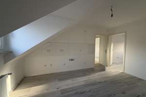 Duisburg- Hochfeld: 2 Zimmer Wohnung