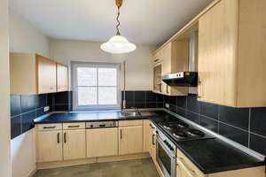 Moderne Wohnung mit zwei Balkonen und Aufzug!*Bad & Böden neu* – Die vollständige Adresse der Immobilie erhältst du vom Anbieter., 65195 Rheingauviertel / Hollerborn, Wiesbaden – Vorschaubild 10