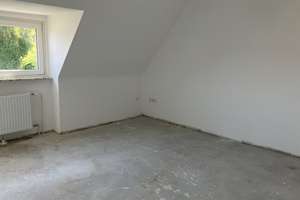 Das Glück hat ein Zuhause: praktische 3-Zi.-DG – Haselnußweg 16, 45899 Beckhausen, Gelsenkirchen – Vorschaubild 4