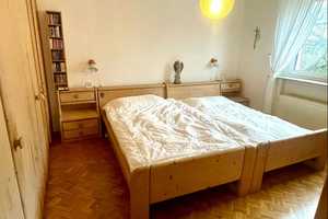 *attraktive Lage - Dreifamilienhaus* – Hof – Vorschaubild 11