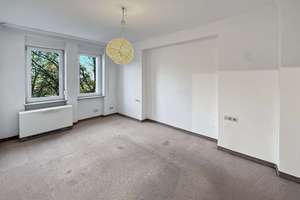 Großzügige 5-Zimmer-Wohnung mit Potenzial und Sanierungsoption in saniertem Mehrfamilienhaus – Die vollständige Adresse der Immobilie erhältst du vom Anbieter., 70184 Gablenberg, Stuttgart – Vorschaubild 2