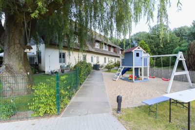 Große 3-Zimmerwohnung mit Garten in Moorburg