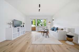 Moderne, sanierte 4 Zimmer Wohnung zum Erstbezug und provisionsfrei